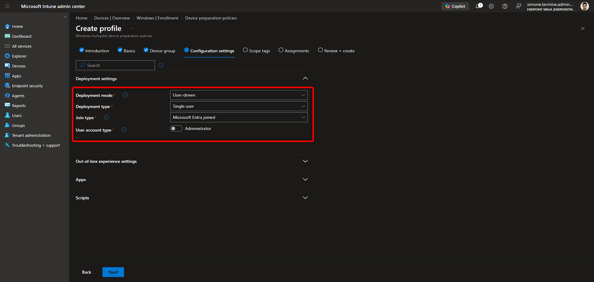 Deployment settings in Intune: Deployment mode User-driven, Deployment type Single user, Join type Microsoft Entra joined e User account type Administrator.