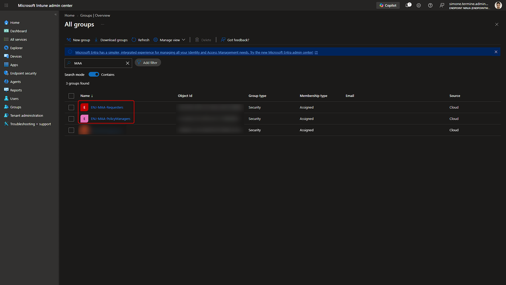Schermata di Microsoft Entra ID durante la preparazione dei gruppi di sicurezza del laboratorio Multi Admin Approval.